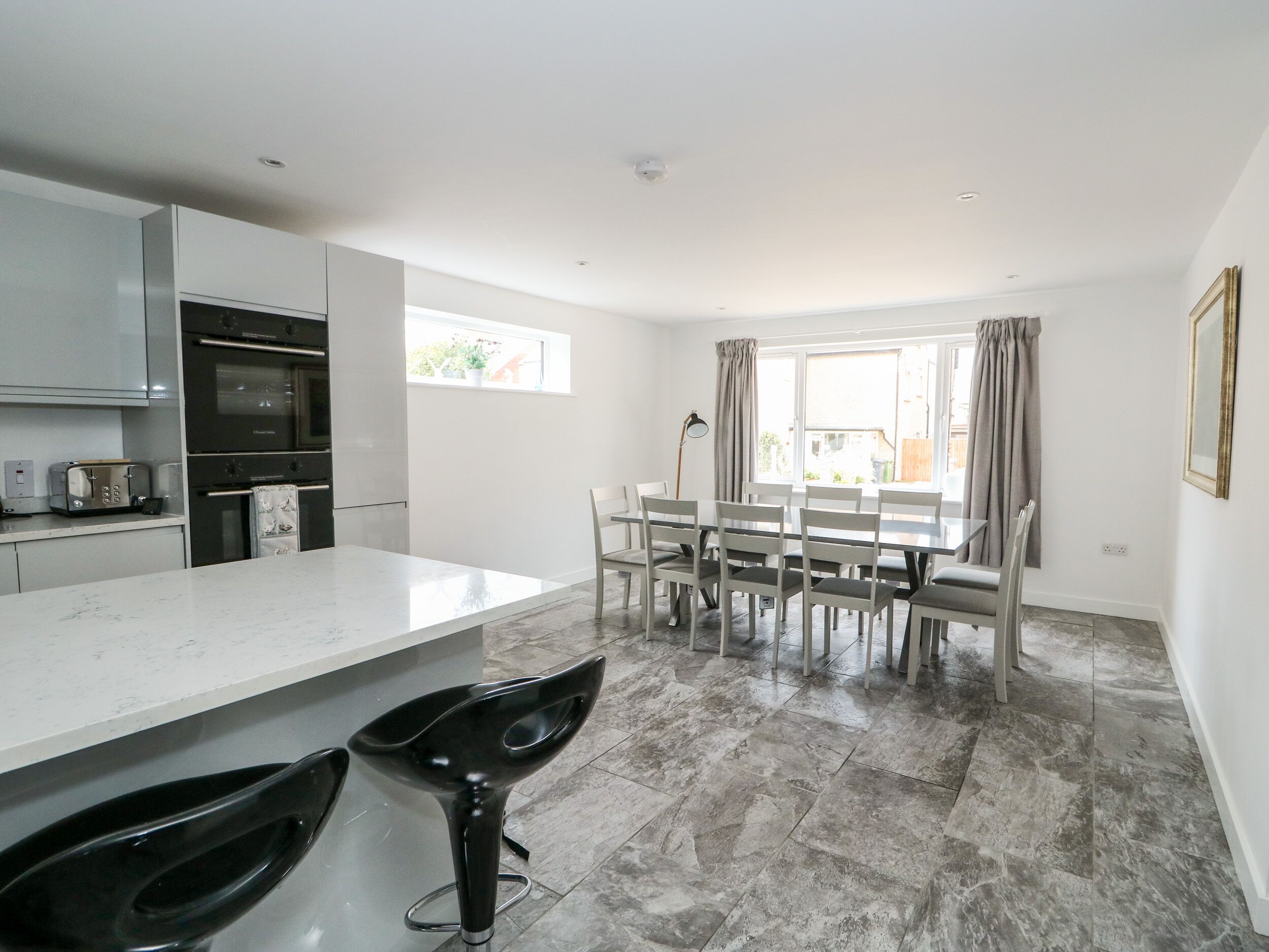 村舍 | 私人厨房 | 冰箱、洗碗机、电热水壶、烤面包机