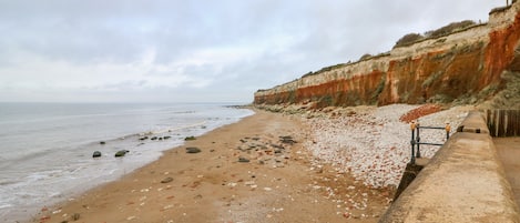 Cottage | Beach | Beach nearby