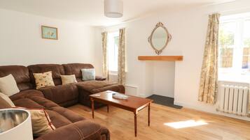 Cottage | Living room