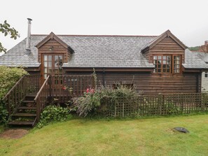 Cottage | Interior - Flora's Barn (Taunton)