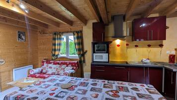 3 bedrooms, free WiFi