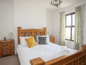 Casa de campo | 5 quartos, individualmente decorados, individualmente mobiliados