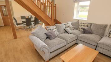 Cottage | Interior