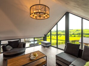 Cottage | Interior - Granar (Corwen)