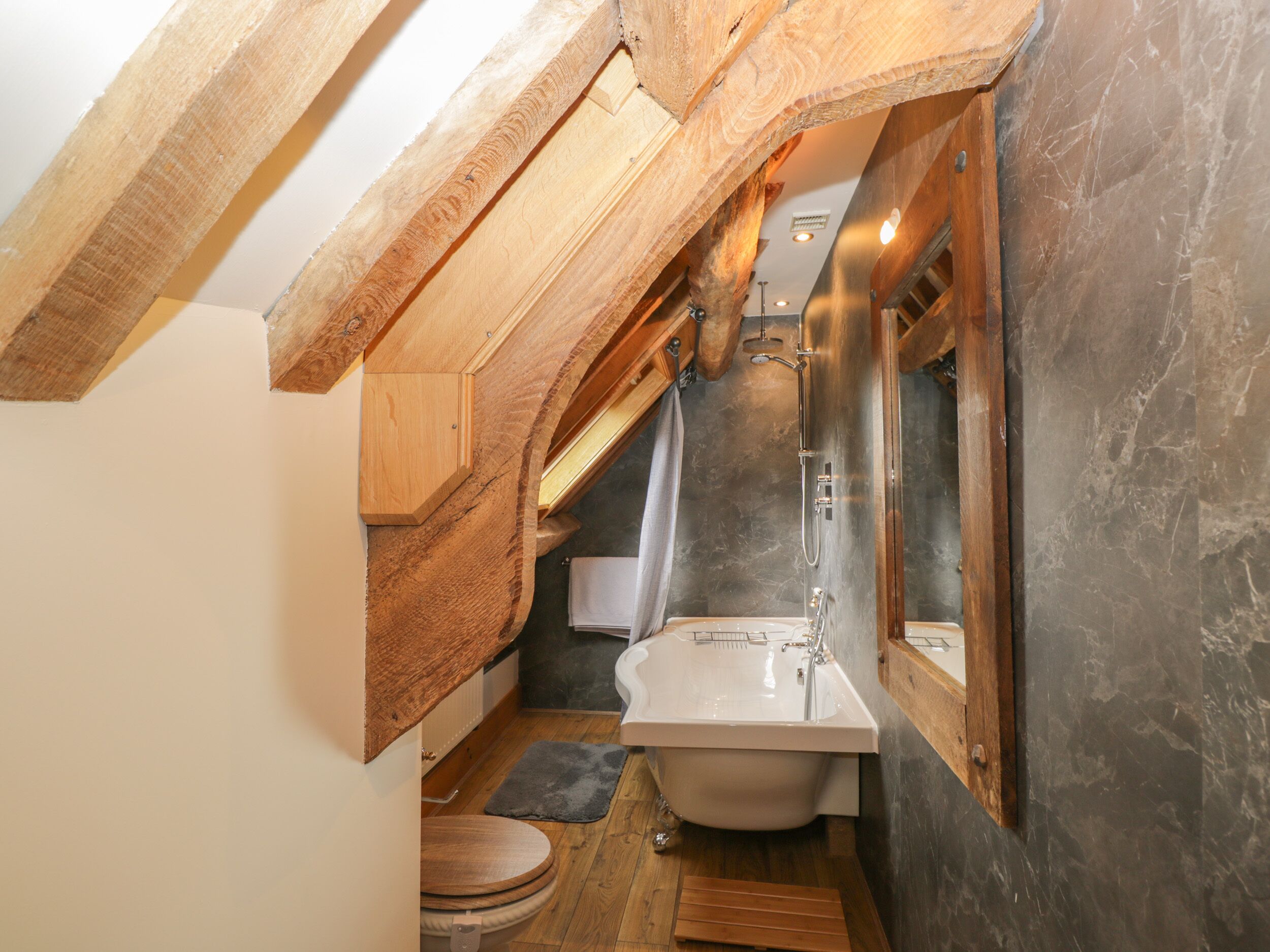 Cottage | Interior