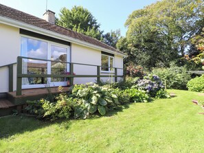 Cottage | Exterior