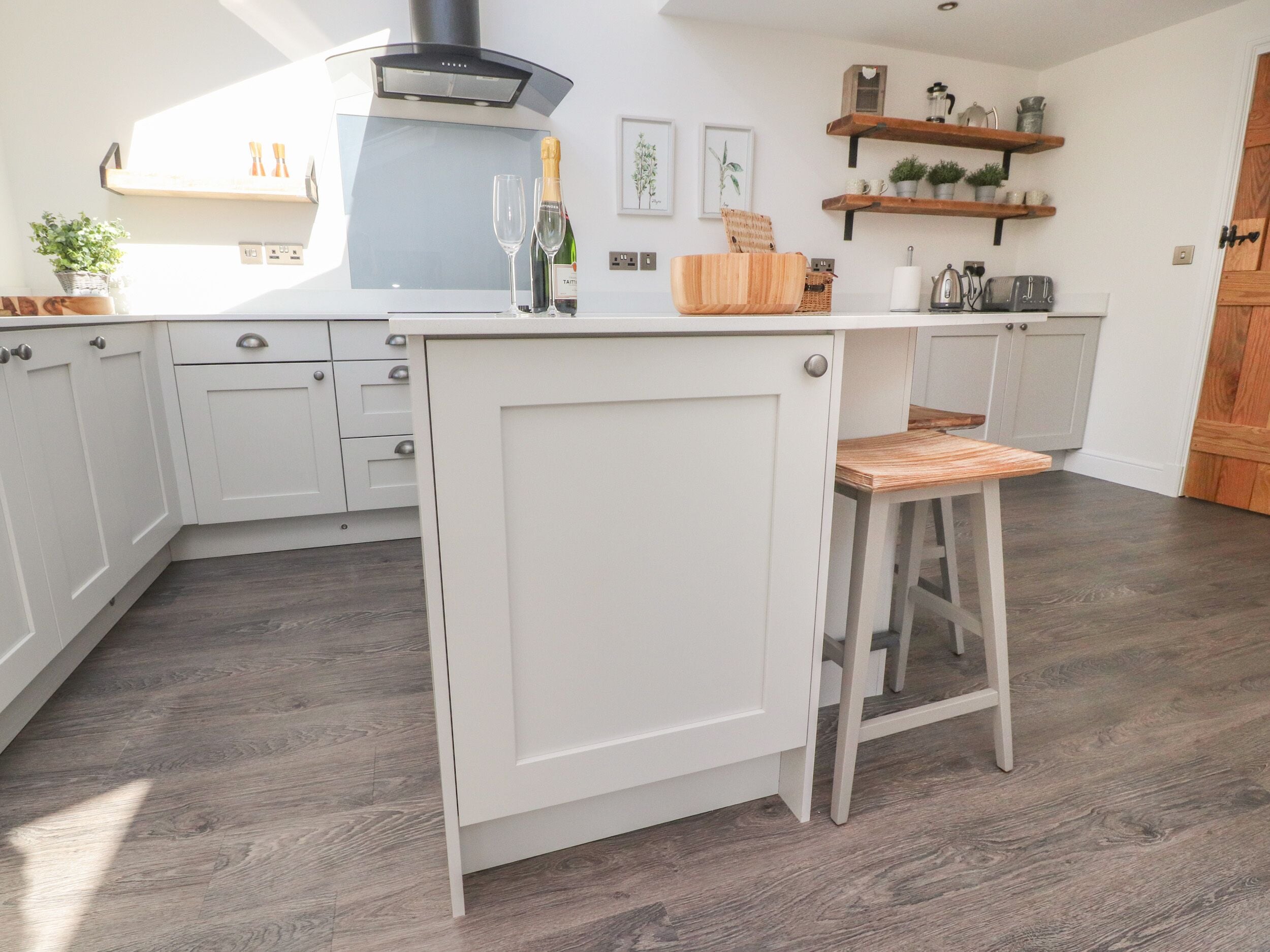 Cottage | Interior