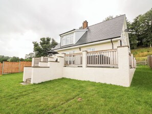 Cottage | Front of property