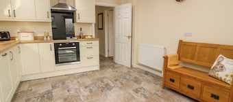 Lower Pentre