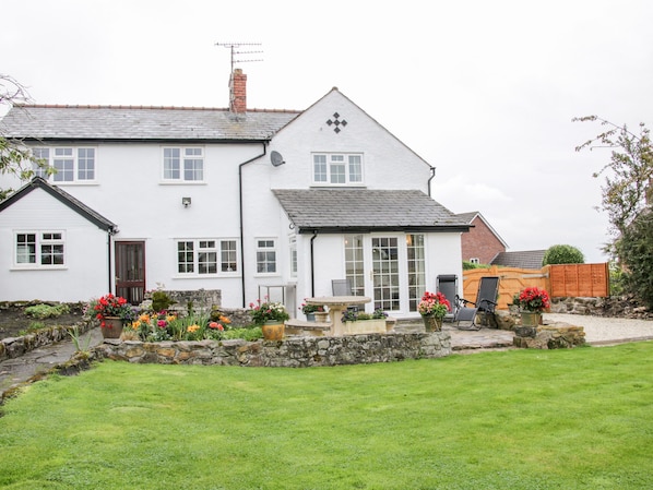 Cottage | Exterior