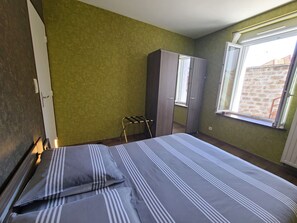 1 chambre, Wi-Fi gratuit, draps fournis