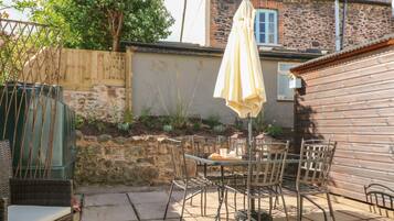 Cottage | Balcony