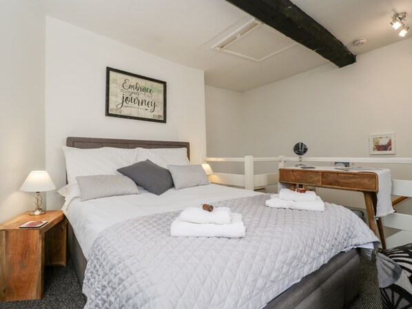 1 غرفة نوم وبديكورات فريدة لكل غرفة وطراز فريد لكل وحدة وواي فاي مجانًا