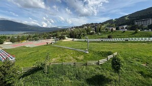 Property grounds - T3 Apartment at the foot of the slopes with covered parking (Les Angles)