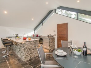Cottage | Private kitchen | Fridge, microwave, dishwasher, electric kettle - Boathouse on the Lake (Windermere)