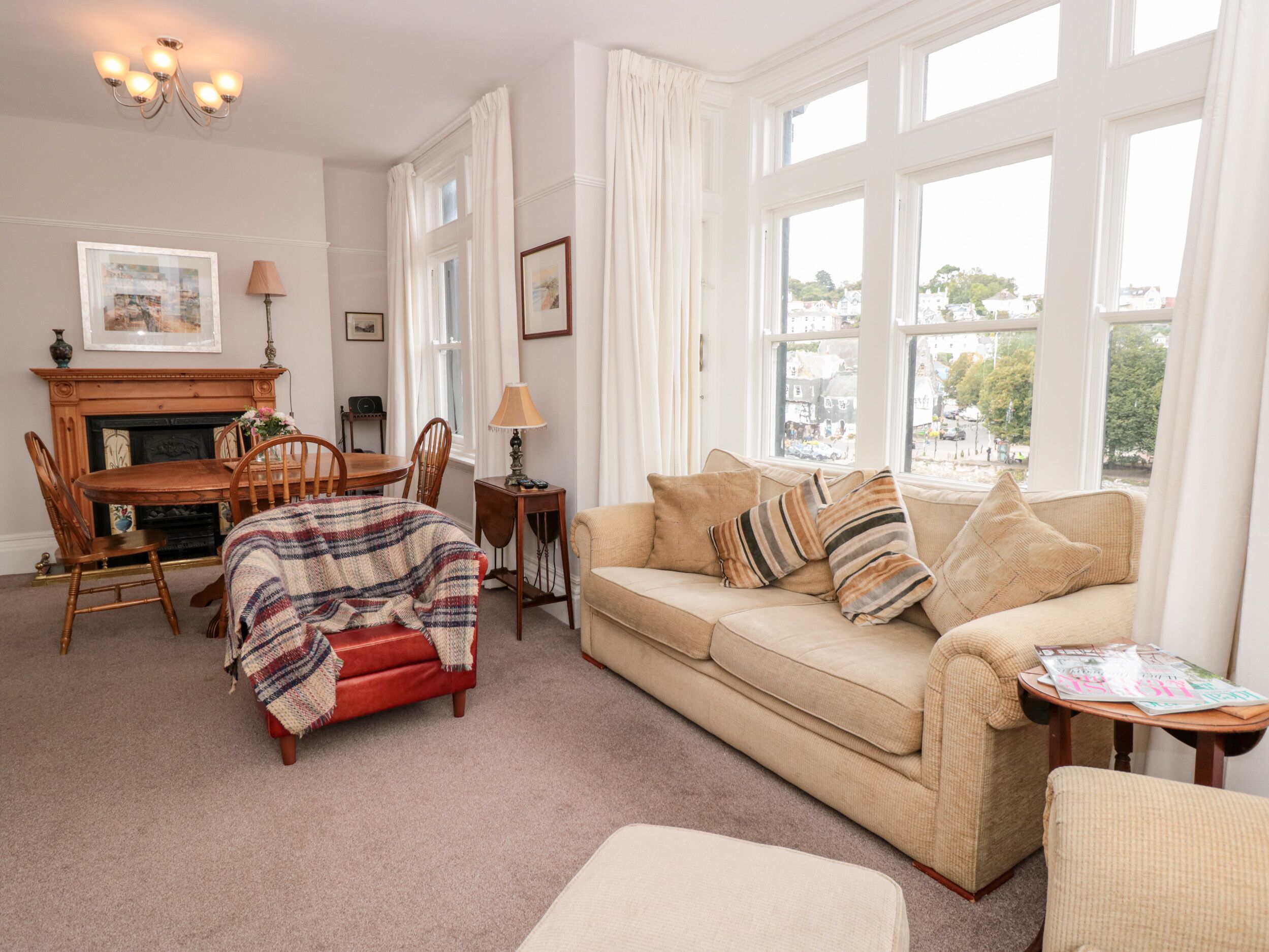 Cottage | Interior