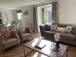 Cottage | Interior - The Granary (Bedford)