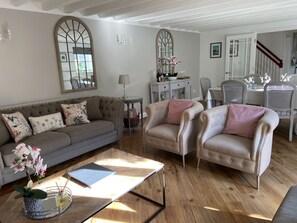 Cottage | Interior - The Granary (Bedford)