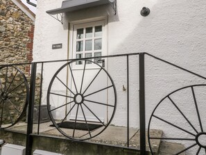 Cottage | Balcony - The Linhay (Axminster)