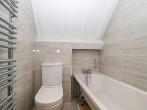 Cottage | Bathroom - The Linhay (Axminster)