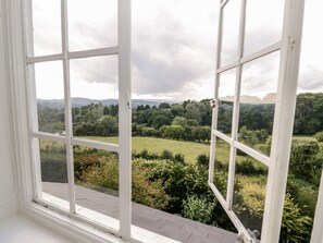 Cottage | Interior - Tor Cottage (Malvern)