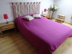 2 bedrooms, free WiFi, bed sheets