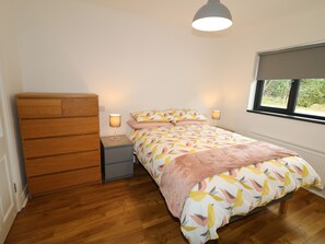 Cottage | 5 bedrooms, individually decorated, individually furnished, free WiFi - Gatehouse (Moville)