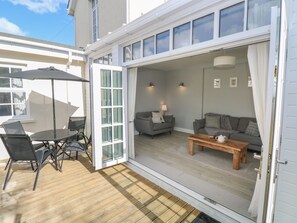 Balcony - Castle at The Hideaway (Tenby)