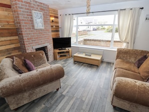 Ferienhaus | Wohnzimmer | Fernseher