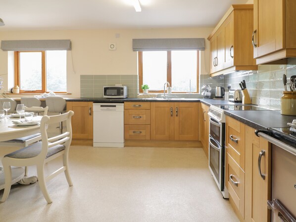 Cottage | Interior