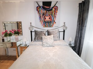 Cottage | Décoration personnalisée, ameublement personnalisé, Wi-Fi gratuit
