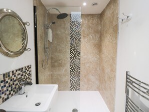 Cottage | Salle de bain | Douche