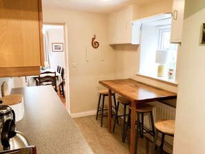 Casa de campo | Cozinha privada | Geladeira, lava-louças, chaleira elétrica, torradeira