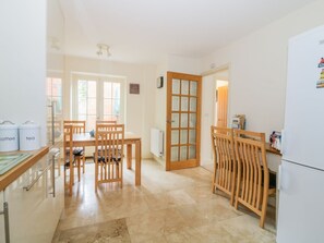 Cottage | Interior - 26 Burtons Mill (Norwich)