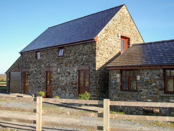 Cottage | Interior - The Hagguard (Kilgetty)