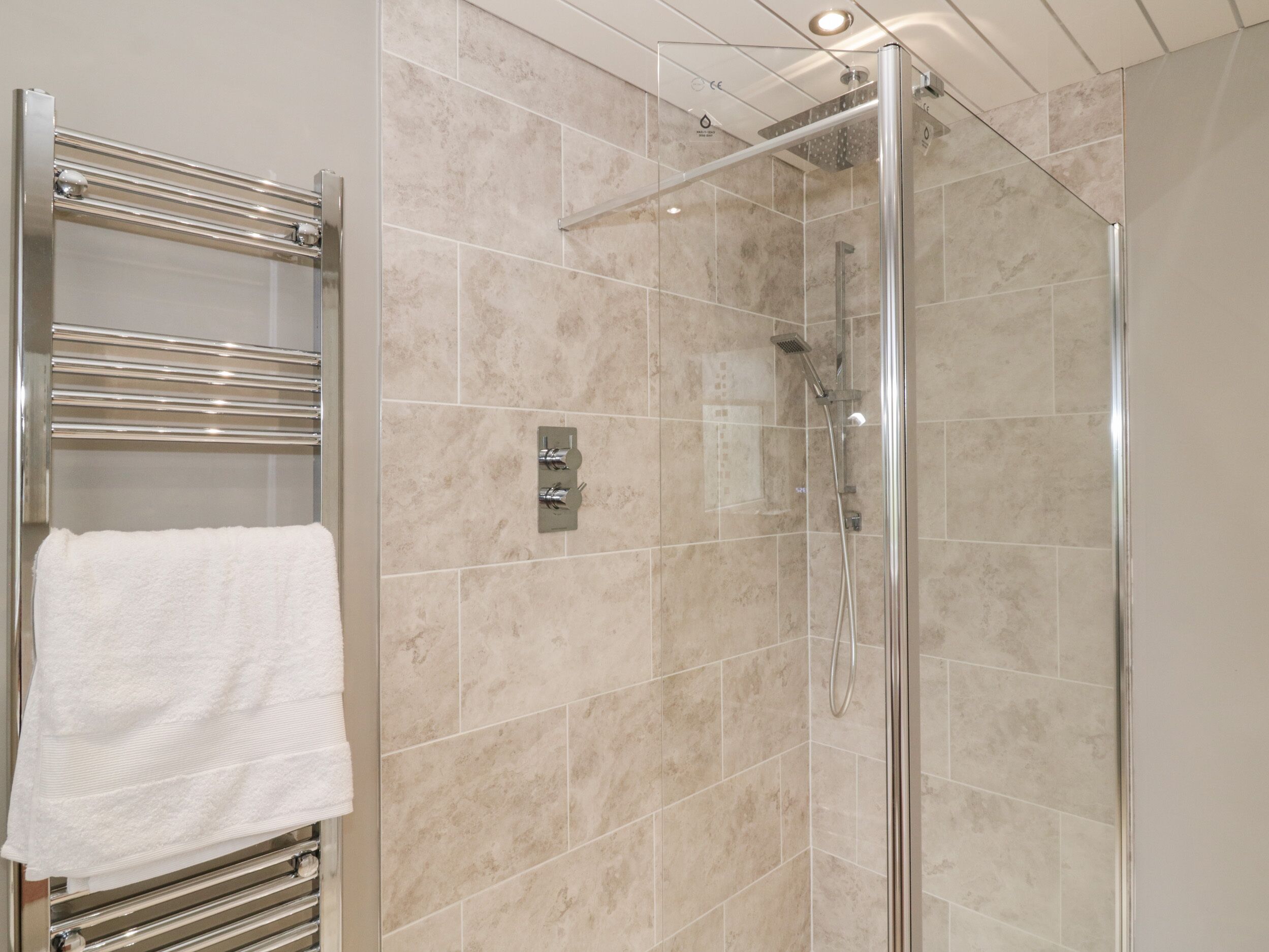 Cottage | Bathroom | Shower