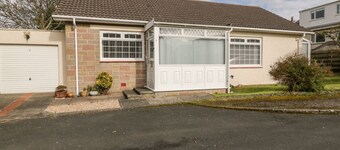 Honesty Cottage