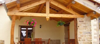 Charming Renovated Forge: Spacious, Baby-Friendly, Green Surroundings, Near Thermal Sites