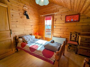 4 chambres, accès au Wi-Fi (inclus)