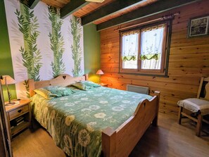 4 chambres, accès au Wi-Fi (inclus)