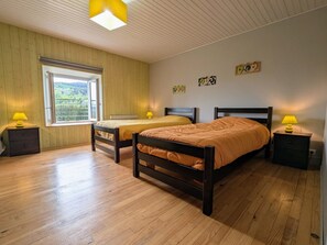 2 bedrooms, free WiFi, bed sheets - Renovated mountain lodge with wood stove - Saulxures-sur-Moselotte (Saulxures-sur-Moselotte)