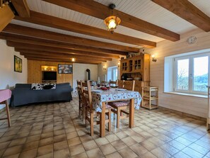 Dining - Renovated mountain lodge with wood stove - Saulxures-sur-Moselotte (Saulxures-sur-Moselotte)