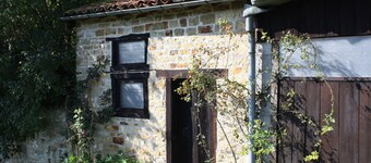 Enchanting 2-Bedroom Cottage, Garden, Near Neufchâteau & Vittel
