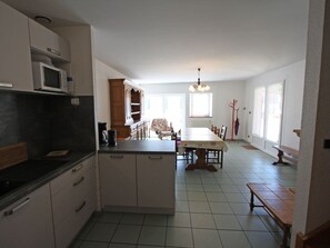 Fridge, microwave, dishwasher