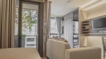Apartment, 1 Bedroom, Kitchen | Room amenity