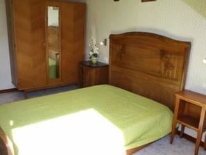 3 bedrooms, free WiFi
