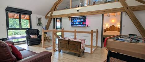 3 bedrooms, free WiFi, bed sheets