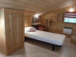 3 chambres, chambres insonorisées, Wi-Fi gratuit