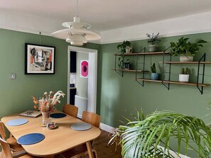 Dining - Lilly Cottage - Fisherman's Cottage Whitstable (Whitstable)