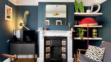 Smart TV, DVD player, books, video library